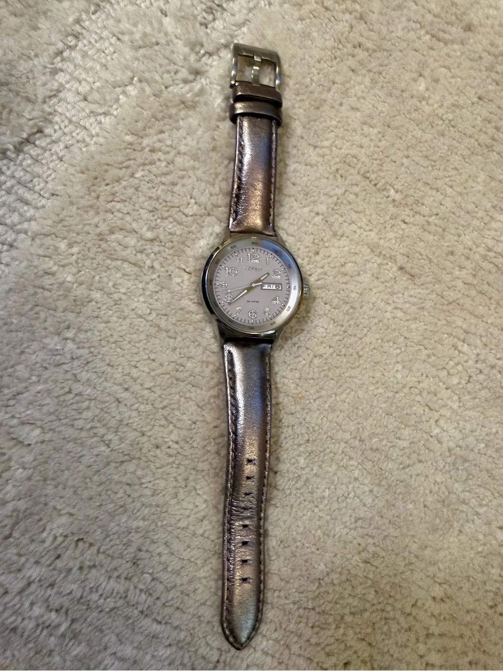 Fossil Silver / Gray Leather Watch